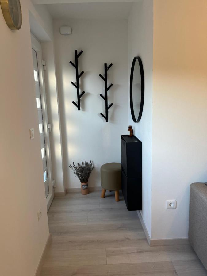 Apartment A & N With Free Private Parking Пула Екстериор снимка